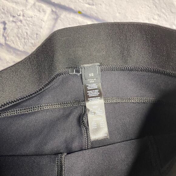 Koral Ruched Leggings in Black - Picture 4 of 6